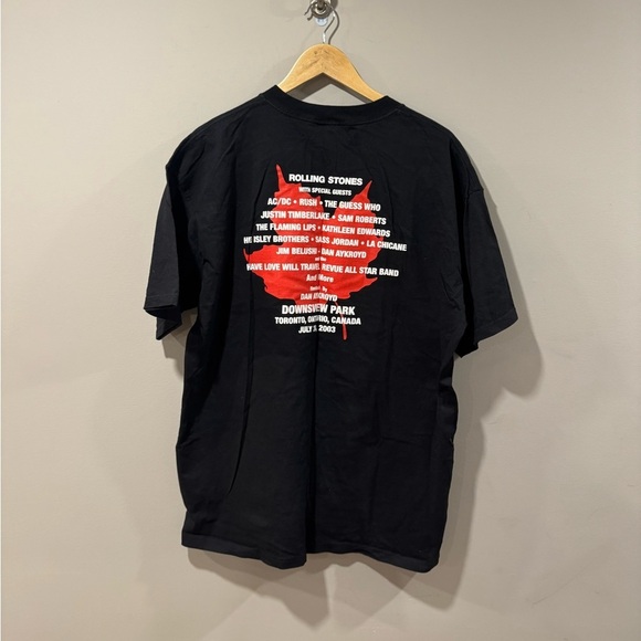 The Rolling Stones Rocks Toronto Concert T-Shirt - Picture 2 of 7